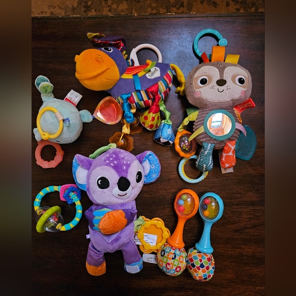 Lot of Hanging Animal Plush Baby Toys - Picture 1 of 6